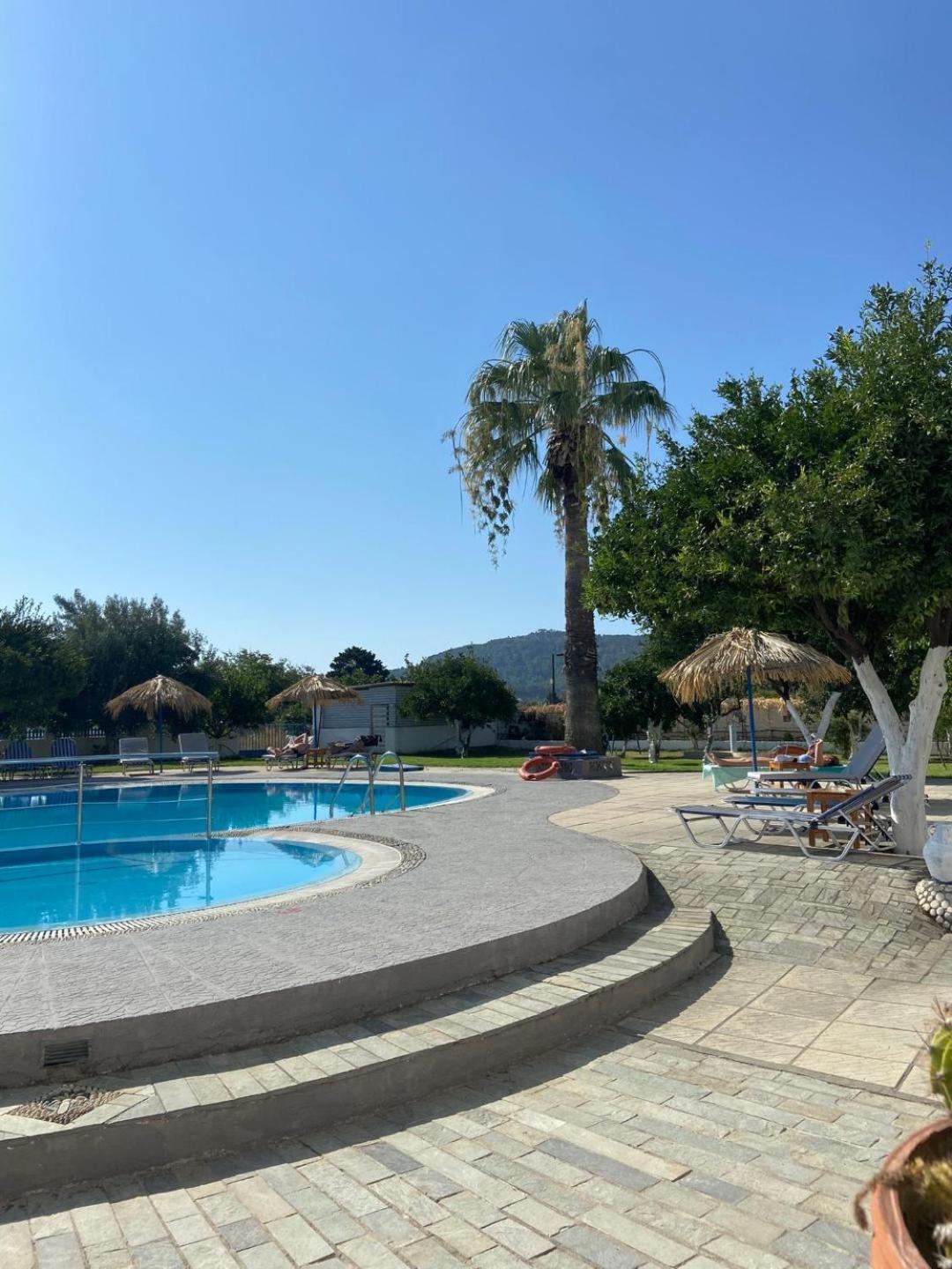 Hotel Manos Faliraki