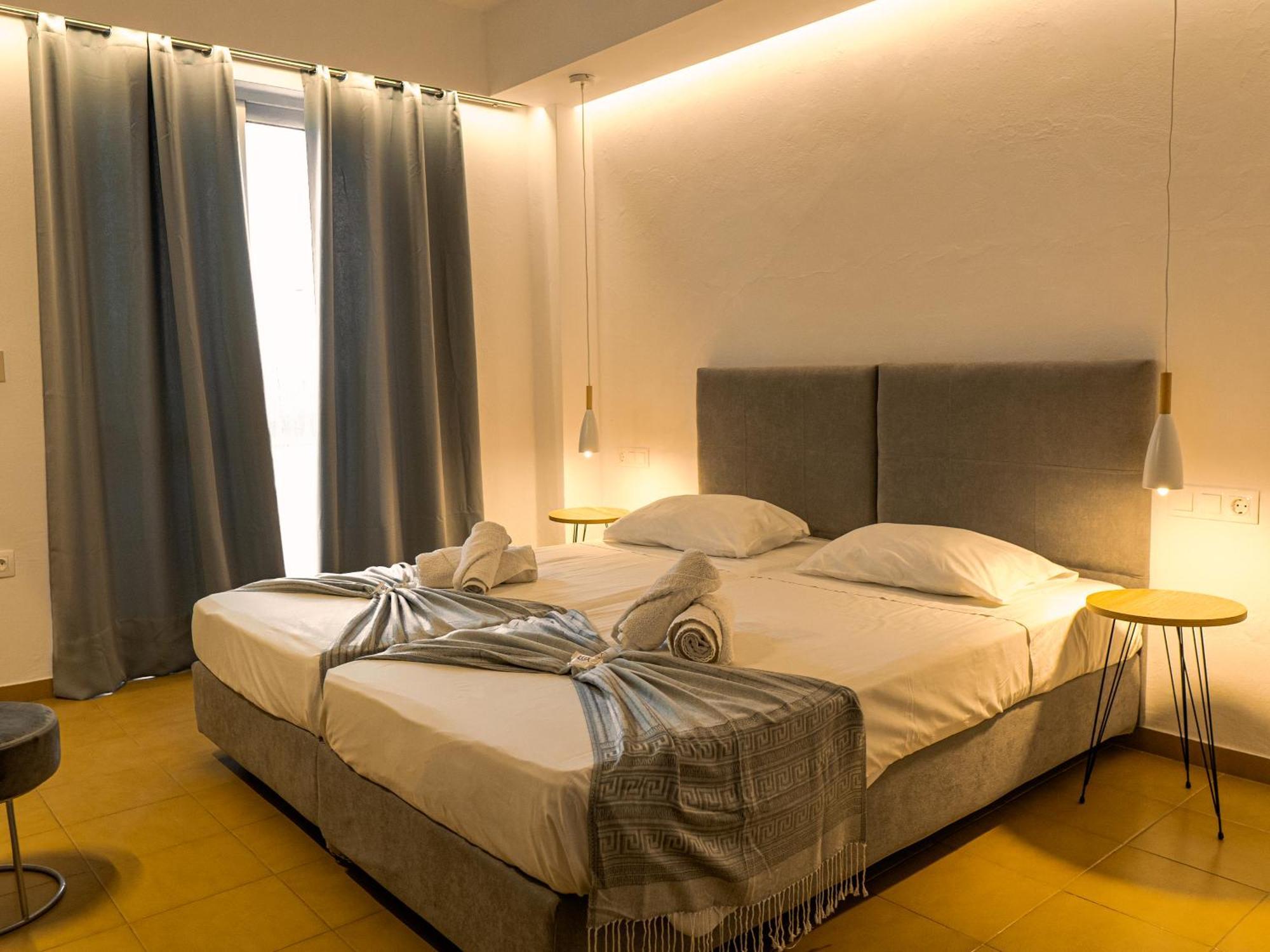 Manos Hotel