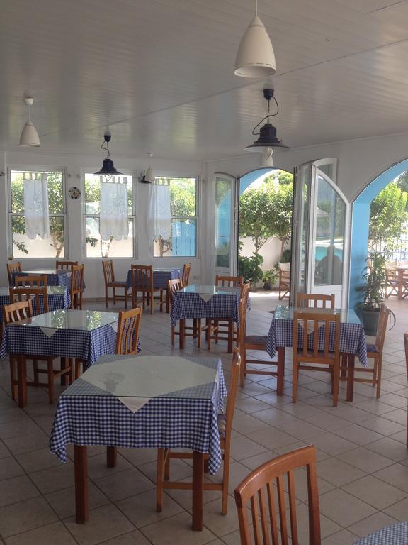Hotel Manos 2*